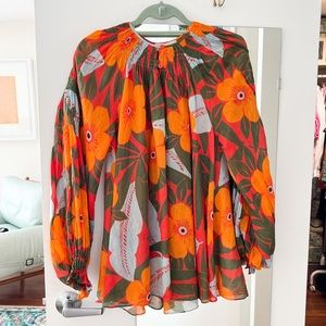 Like new! 🌞 Lee Mathews linen blouse